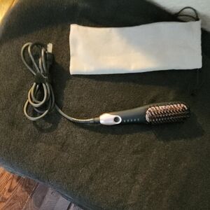 Black and Silver Hair Styling Tool
